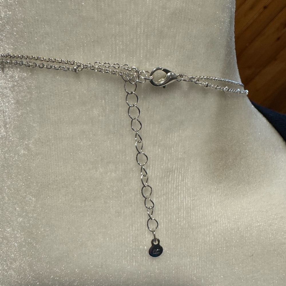 Teardrop Pendent Necklace -Silver Tone Cream Color Stones with Rhinestone Detail - Picture 2 of 4